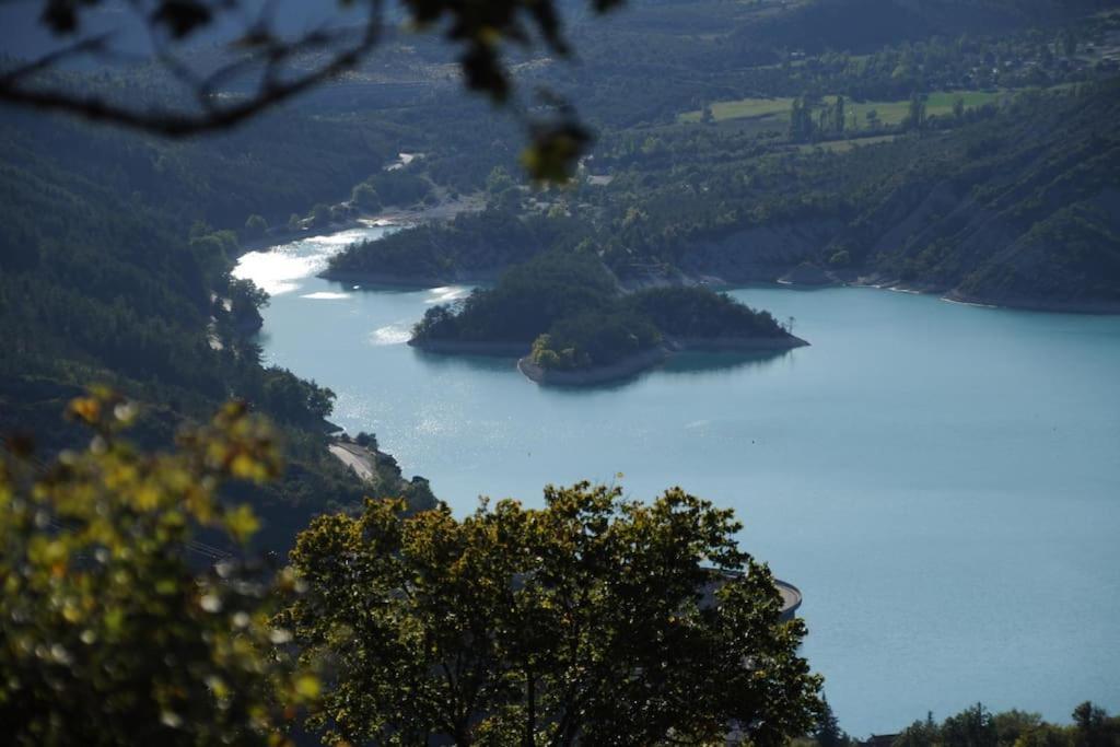 Comps Sur Artuby, Le Tilleul Et Le Four, Jabron Экстерьер фото